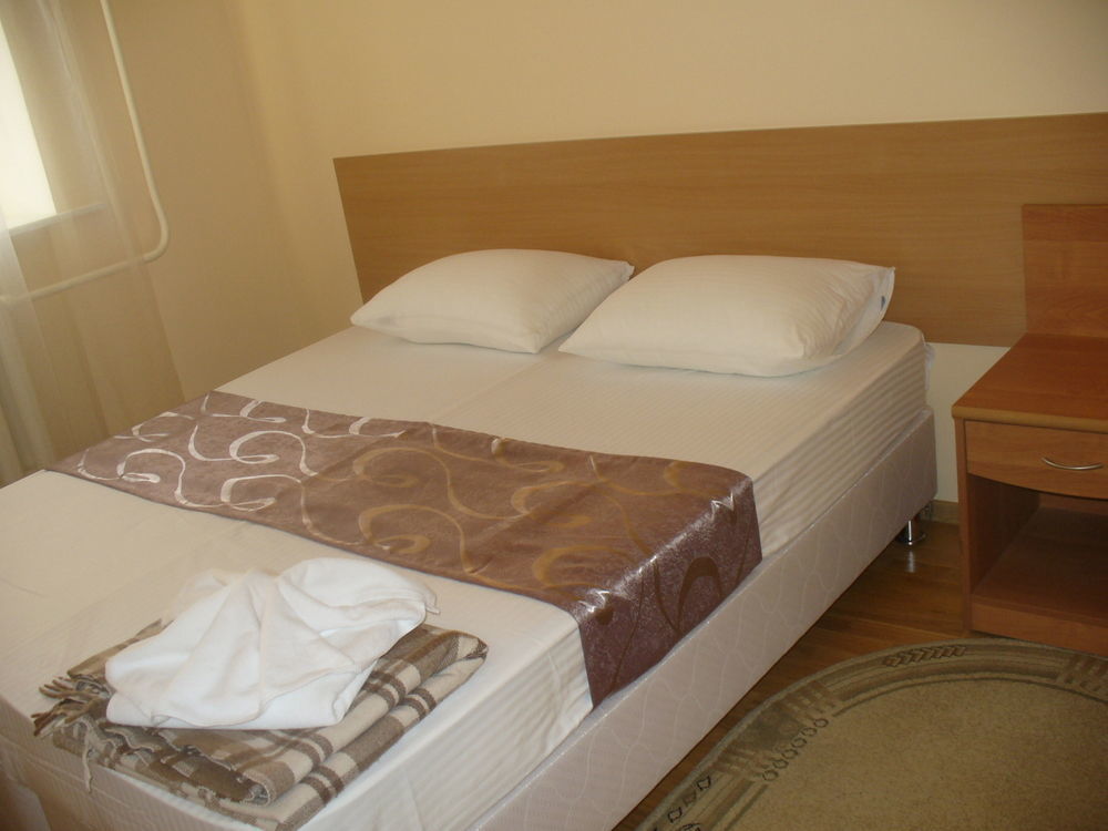 Victoria Palace Atyrau Exterior photo